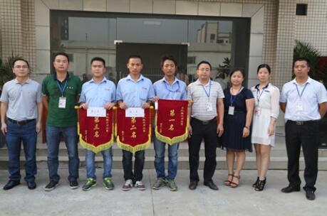 努力拼搏，打造最強(qiáng)執(zhí)行力團(tuán)隊(duì)——記棟方軍訓(xùn)匯演